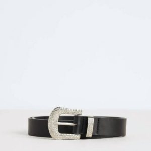 Belt with bejewelled buckle